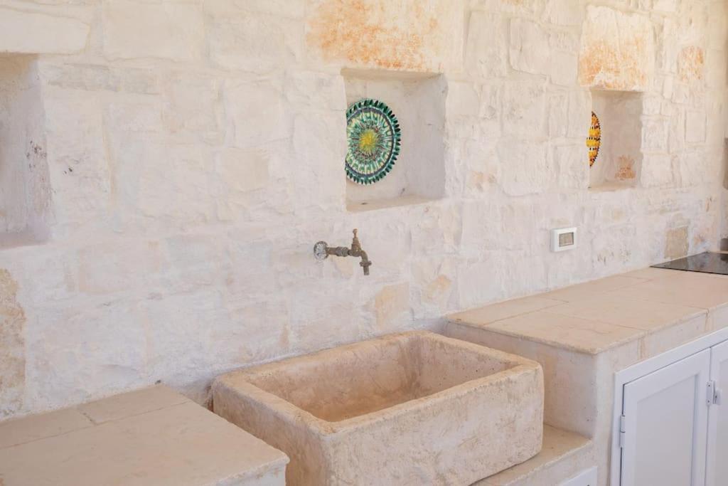 Tenuta Traghetto Ostuni Exterior foto